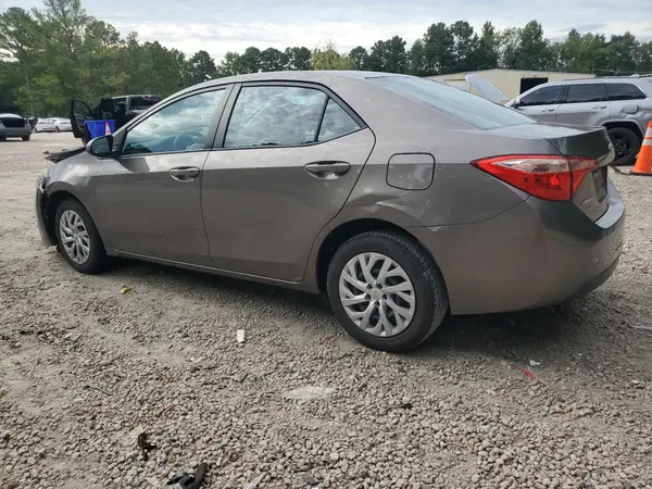 2T1BURHE2HC803671 2017 TOYOTA COROLLA - Image 2