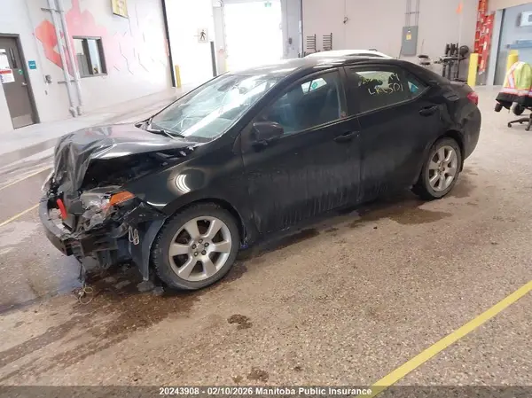 2T1BURHE2HC804996 2017 TOYOTA COROLLA - Image 2