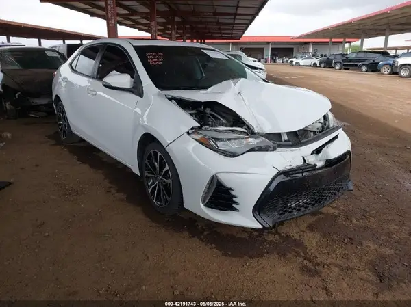 2T1BURHE2HC806652 2017 TOYOTA COROLLA - Image 1