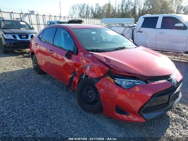 2T1BURHE2HC807204 2017 TOYOTA COROLLA - Image 1