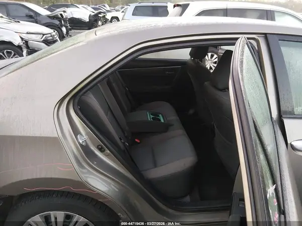 2T1BURHE2HC813178 2017 TOYOTA COROLLA - Image 8