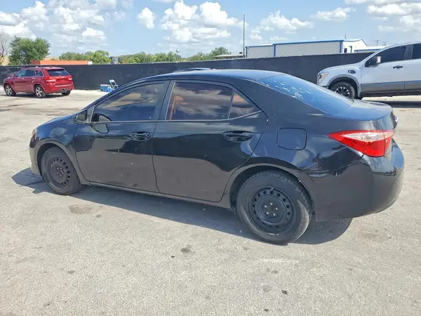 2T1BURHE2HC813469 2017 TOYOTA COROLLA - Image 2