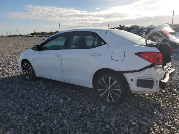 2T1BURHE2HC813682 2017 TOYOTA COROLLA - Image 2