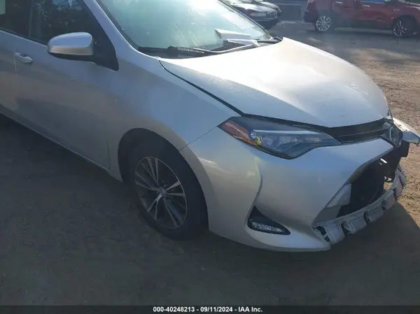 2T1BURHE2HC828425 2017 TOYOTA COROLLA - Image 1