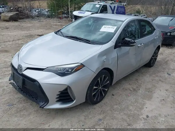 2T1BURHE2HC828456 2017 TOYOTA COROLLA - Image 2