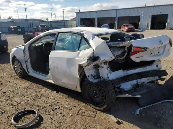 2T1BURHE2HC829476 2017 TOYOTA COROLLA - Image 2