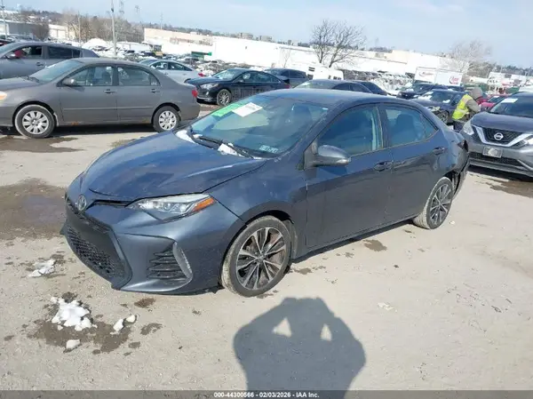 2T1BURHE2HC829588 2017 TOYOTA COROLLA - Image 2