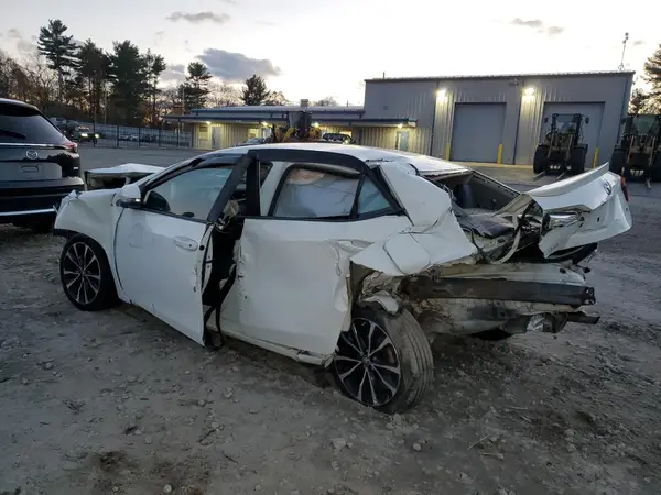 2T1BURHE2HC830174 2017 TOYOTA COROLLA - Image 2
