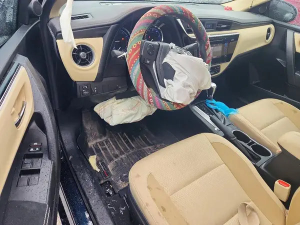 2T1BURHE2HC831700 2017 TOYOTA COROLLA - Image 8
