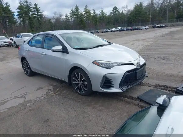 2T1BURHE2HC833592 2017 TOYOTA COROLLA - Image 1