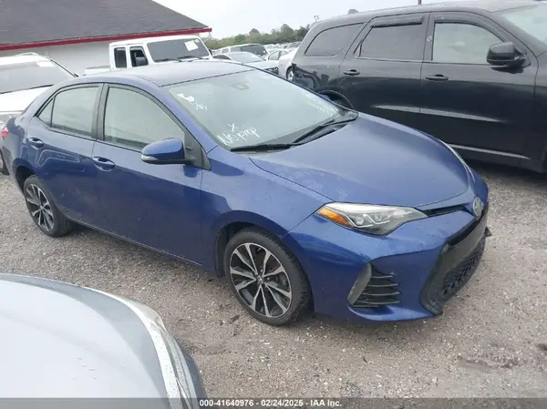 2T1BURHE2HC833933 2017 TOYOTA COROLLA - Image 1