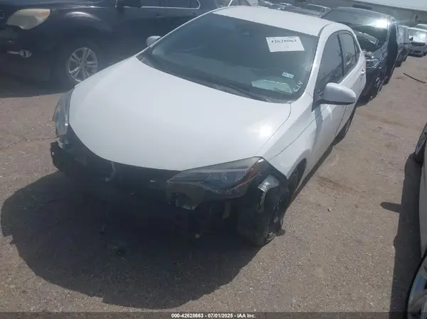 2T1BURHE2HC834046 2017 TOYOTA COROLLA - Image 2