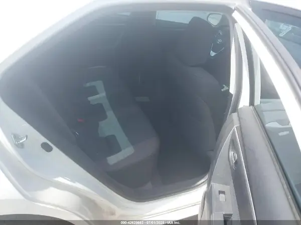 2T1BURHE2HC834046 2017 TOYOTA COROLLA - Image 8