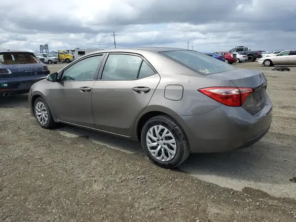 2T1BURHE2HC834516 2017 TOYOTA COROLLA - Image 2