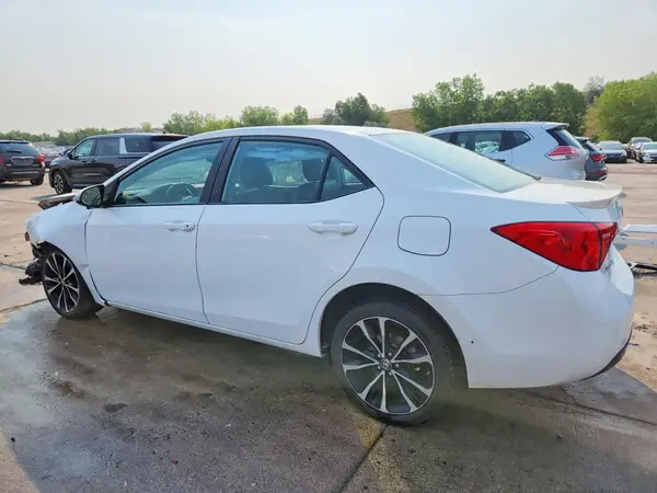 2T1BURHE2HC846293 2017 TOYOTA COROLLA - Image 2