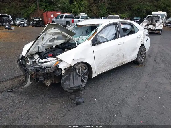 2T1BURHE2HC850201 2017 TOYOTA COROLLA - Image 2