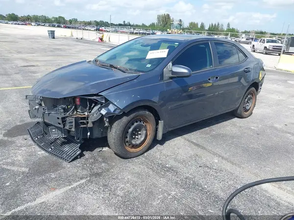2T1BURHE2HC851901 2017 TOYOTA COROLLA - Image 2