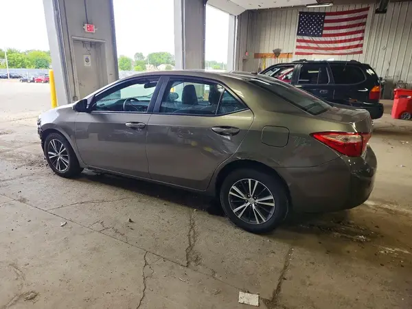 2T1BURHE2HC852241 2017 TOYOTA COROLLA - Image 2
