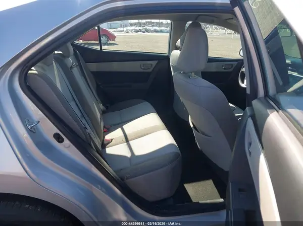 2T1BURHE2HC855575 2017 TOYOTA COROLLA - Image 8