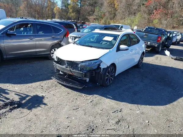 2T1BURHE2HC855639 2017 TOYOTA COROLLA - Image 2