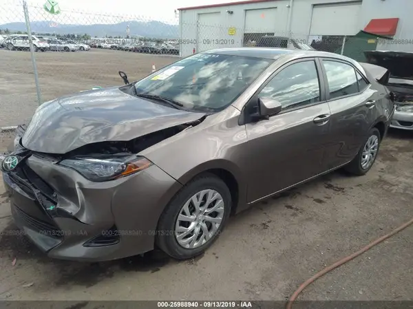 2T1BURHE2HC864776 2017 TOYOTA COROLLA - Image 2