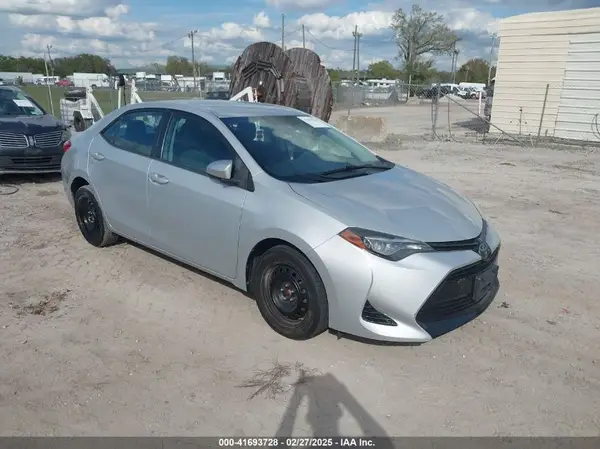 2T1BURHE2HC874465 2017 TOYOTA COROLLA - Image 1