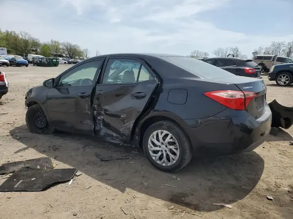 2T1BURHE2HC878368 2017 TOYOTA COROLLA - Image 2