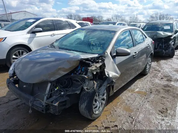 2T1BURHE2HC878838 2017 TOYOTA COROLLA - Image 2