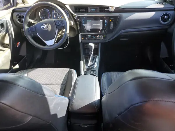 2T1BURHE2HC880833 2017 TOYOTA COROLLA - Image 8