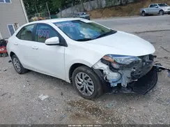 2T1BURHE2HC882744 2017 TOYOTA COROLLA