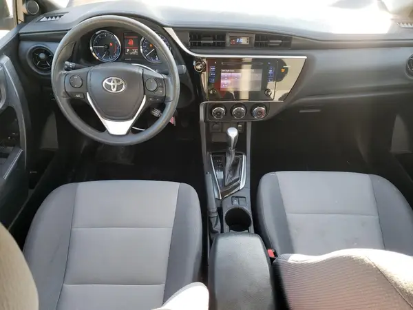 2T1BURHE2HC889080 2017 TOYOTA COROLLA - Image 8