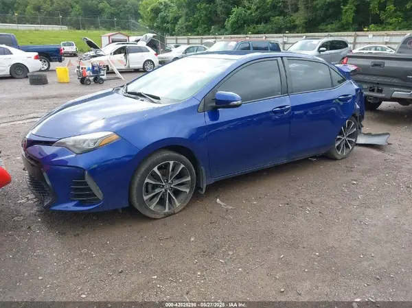 2T1BURHE2HC889287 2017 TOYOTA COROLLA - Image 2