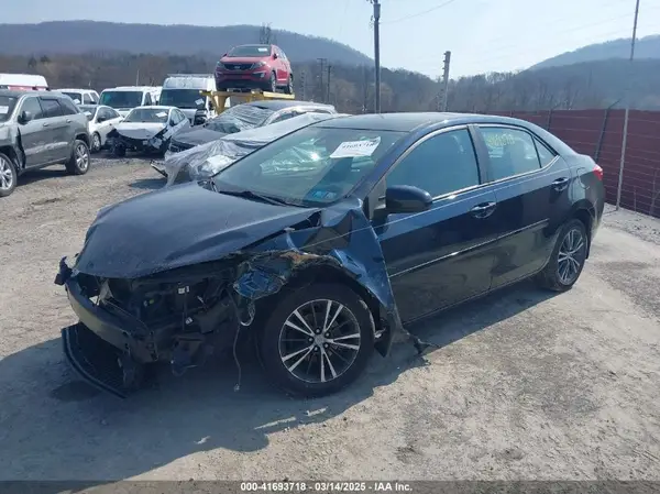 2T1BURHE2HC893890 2017 TOYOTA COROLLA - Image 2