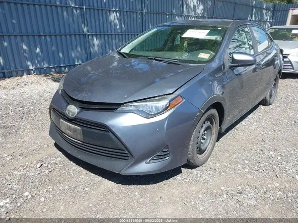 2T1BURHE2HC894084 2017 TOYOTA COROLLA - Image 2