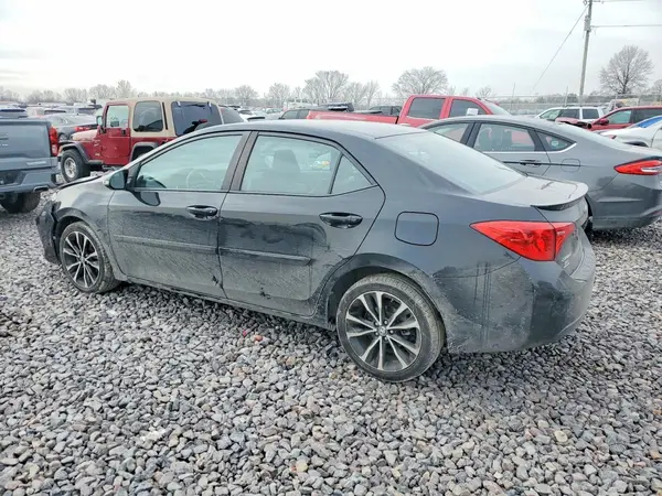 2T1BURHE2HC899818 2017 TOYOTA COROLLA - Image 2