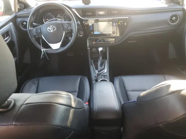2T1BURHE2HC900059 2017 TOYOTA COROLLA - Image 8