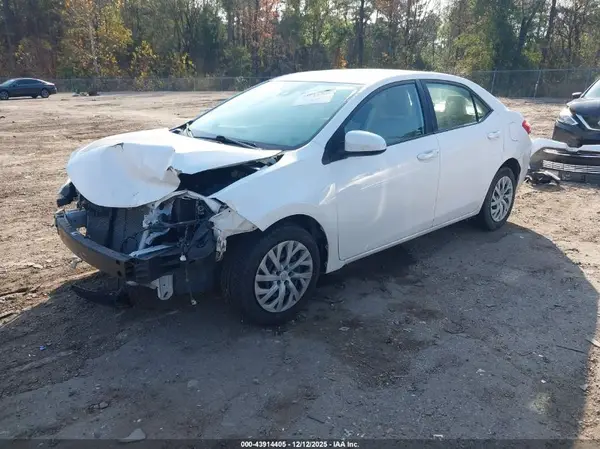 2T1BURHE2HC903110 2017 TOYOTA COROLLA - Image 2