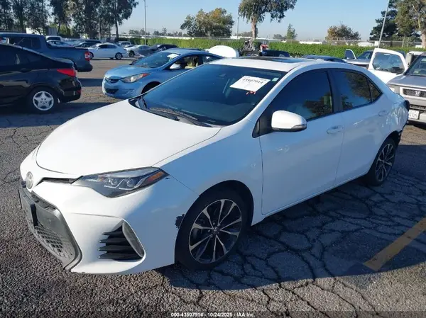 2T1BURHE2HC905343 2017 TOYOTA COROLLA - Image 2
