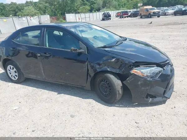 2T1BURHE2HC924720 2017 TOYOTA COROLLA - Image 1