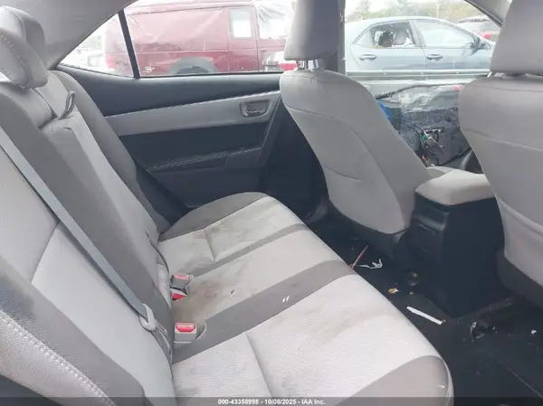 2T1BURHE2HC925981 2017 TOYOTA COROLLA - Image 8