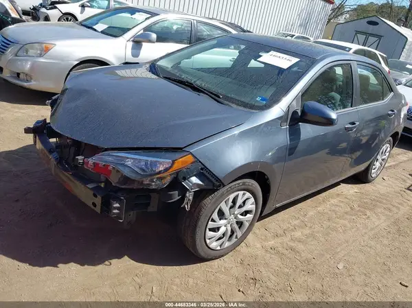 2T1BURHE2HC930145 2017 TOYOTA COROLLA - Image 2