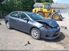 2T1BURHE2HC941551 2017 TOYOTA COROLLA