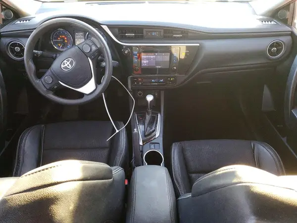2T1BURHE2HC942523 2017 TOYOTA COROLLA - Image 8
