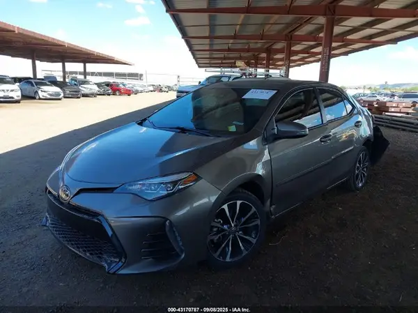 2T1BURHE2HC943414 2017 TOYOTA COROLLA - Image 2