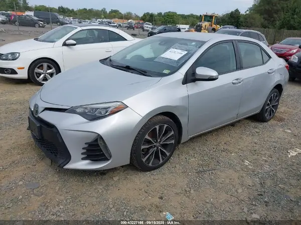2T1BURHE2HC951416 2017 TOYOTA COROLLA - Image 2