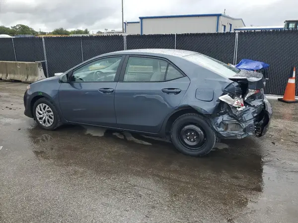 2T1BURHE2HC953876 2017 TOYOTA COROLLA - Image 2