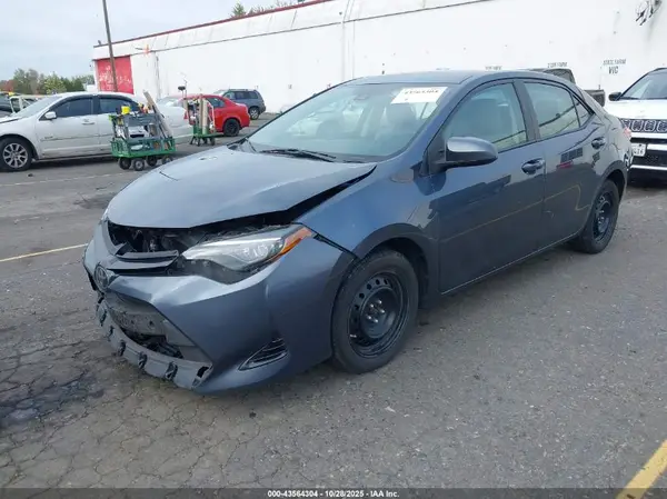 2T1BURHE2HC957040 2017 TOYOTA COROLLA - Image 2
