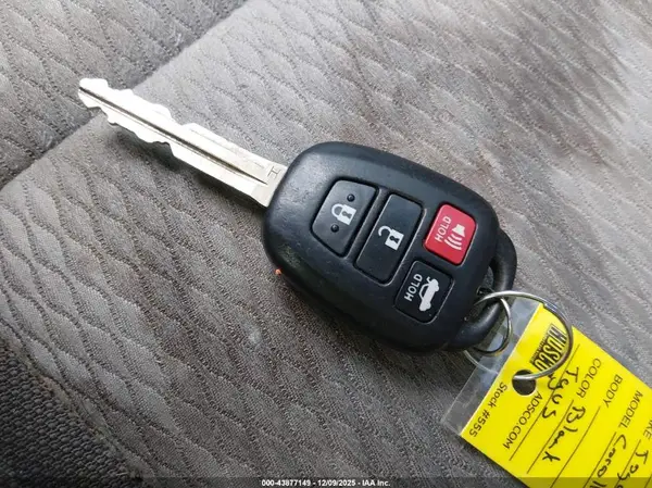 2T1BURHE2HC957930 2017 TOYOTA COROLLA - Image 8
