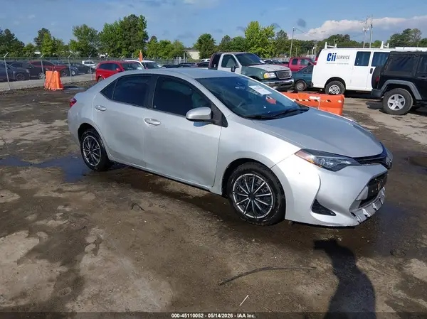 2T1BURHE2HC962111 2017 TOYOTA COROLLA - Image 1