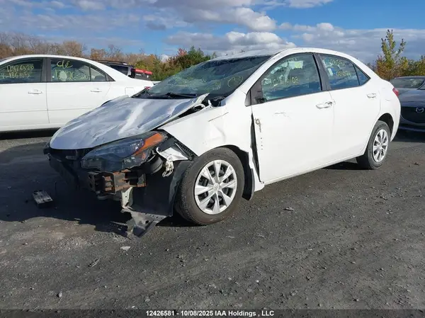 2T1BURHE2JC001076 2018 TOYOTA COROLLA - Image 2